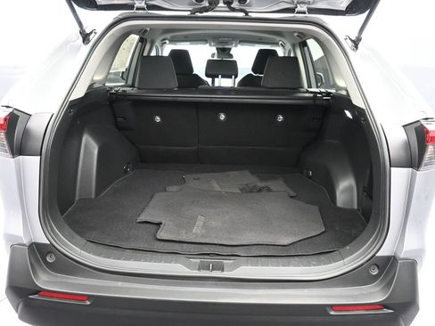 Certified 2023 Toyota RAV4 LE image 21