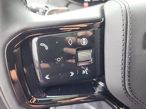 New 2025 Land Rover Range Rover Sport Dynamic SE image 19