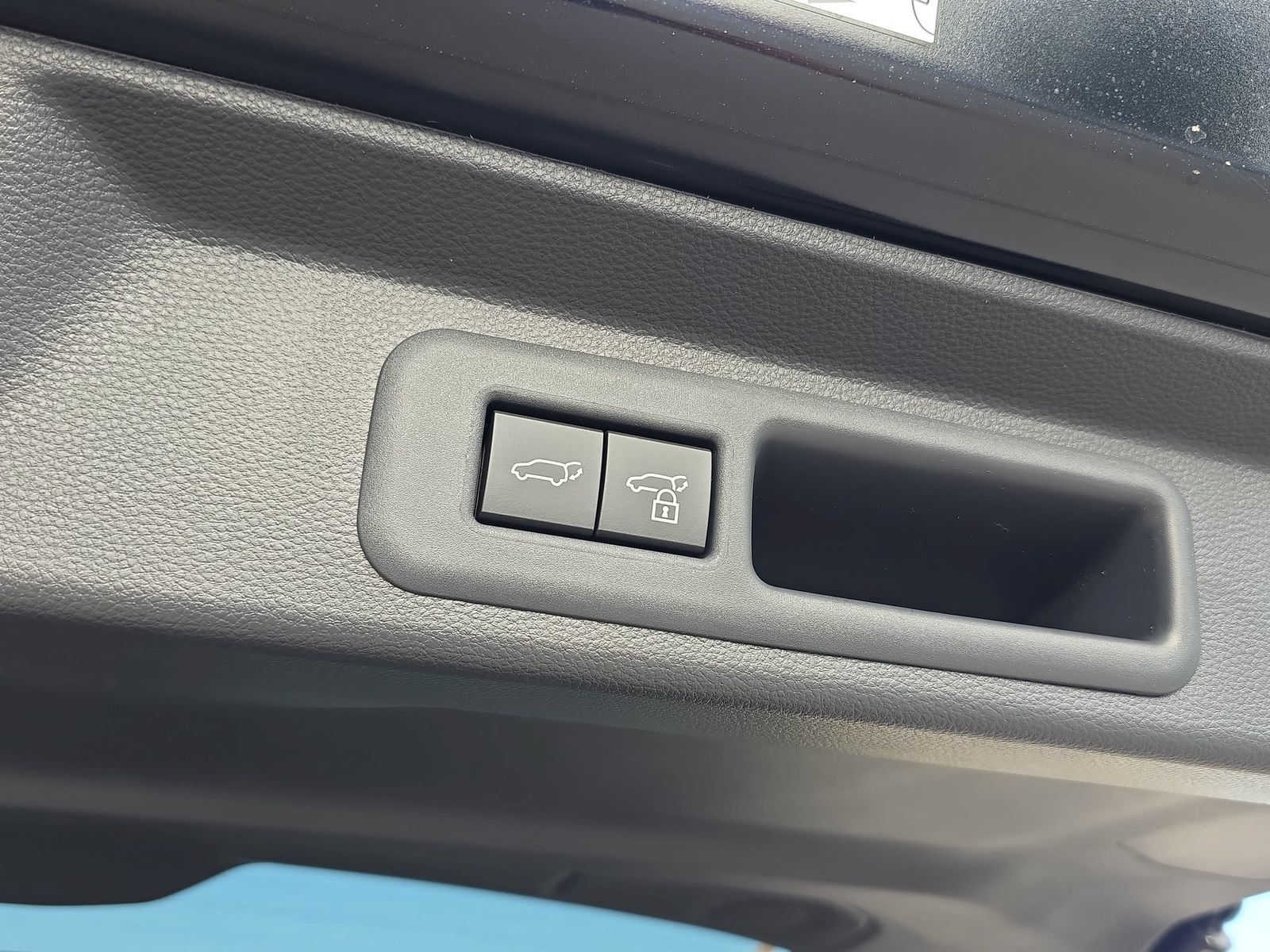 New 2026 Toyota Sequoia Platinum AWD/4WD image 31