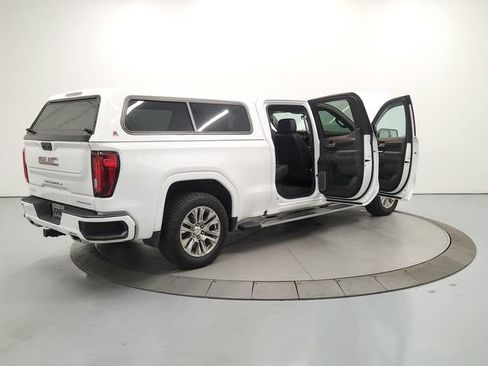 Used 2023 GMC Sierra 1500 Denali AWD/4WD image 16