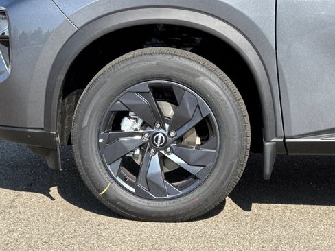 New 2026 Nissan Rogue SV FWD image 27