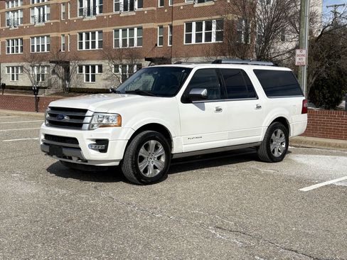 Used 2016 Ford Expedition EL Platinum image 1