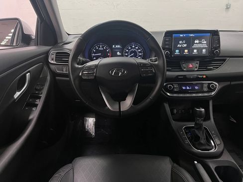 Used 2019 Hyundai Elantra GT w/ Style Package 02 FWD image 15