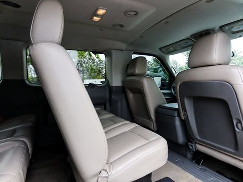 Used 2016 Nissan NV 3500 SL RWD image 50