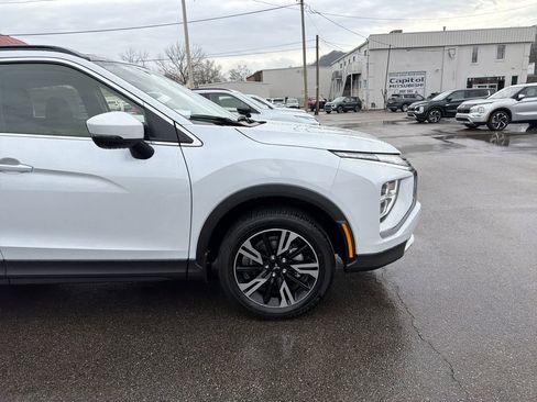 New 2026 Mitsubishi Eclipse Cross SE image 2