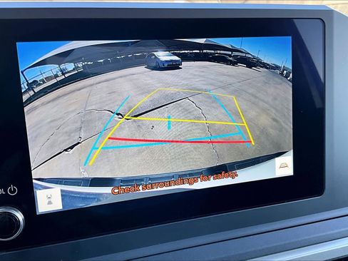 Used 2024 Toyota Tacoma SR image 22