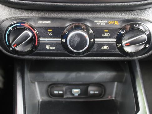 Certified 2020 Kia Soul LX image 35