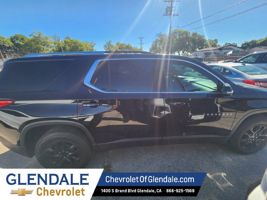 Used 2018 Chevrolet Traverse LT FWD image 5