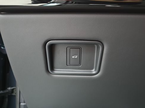 New 2026 Land Rover Range Rover Sport Dynamic SE image 26