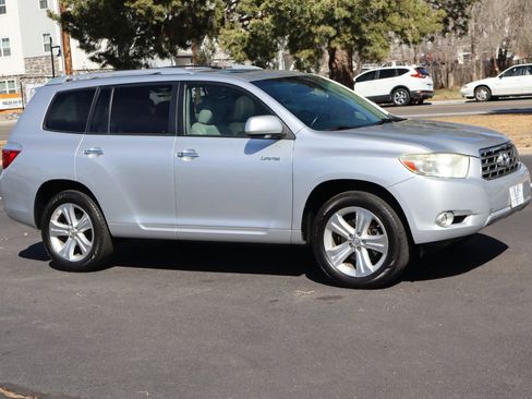 Used 2009 Toyota Highlander Limited image 2