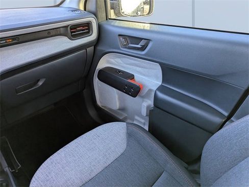 Used 2024 Ford Maverick XLT w/ XLT Luxury Package image 17