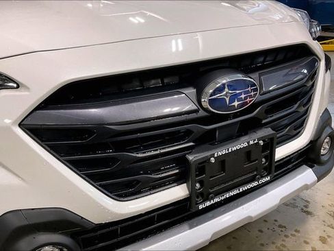 Used 2023 Subaru Outback Touring AWD/4WD image 30