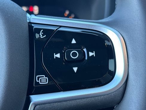 New 2026 Volvo XC60 B5 Plus w/ Climate Package PRO AWD/4WD image 29