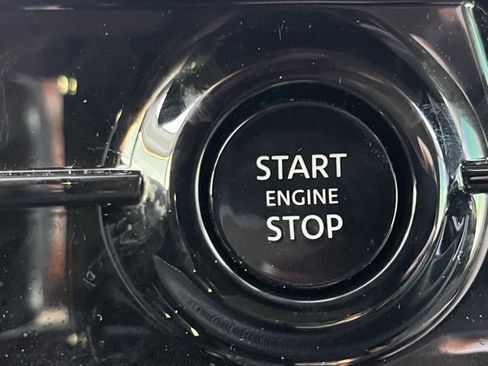 Certified 2025 INFINITI QX80 Luxe image 16