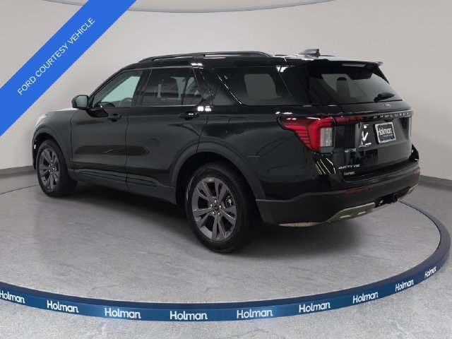 Used 2026 Ford Explorer Active w/ Active Comfort Package AWD/4WD image 8