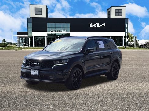 Used 2023 Kia Sorento SX AWD/4WD image 4