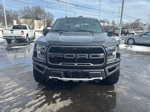 Used 2019 Ford F150 Raptor w/ Equipment Group 802A Luxury image 2