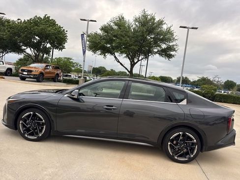 Used 2025 Kia K4 GT-Line w/ GT-Line Premium Package image 6