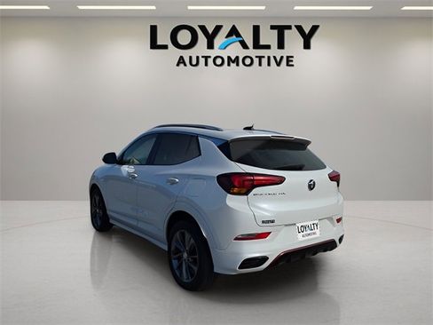 Used 2022 Buick Encore GX Preferred w/ Sport Touring Package image 3