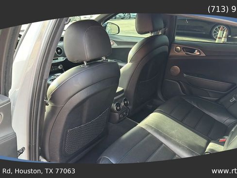 Used 2019 Kia Stinger GT2 AWD/4WD image 25