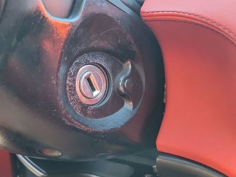 Used 2018 Maserati GranTurismo MC image 27