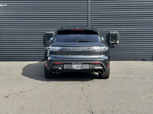 Certified 2026 Porsche Macan AWD/4WD image 6