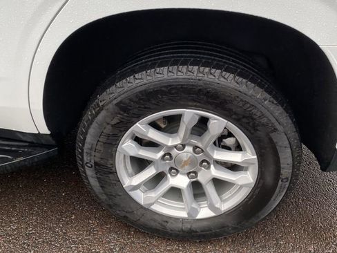 Used 2025 Chevrolet Tahoe LT image 17