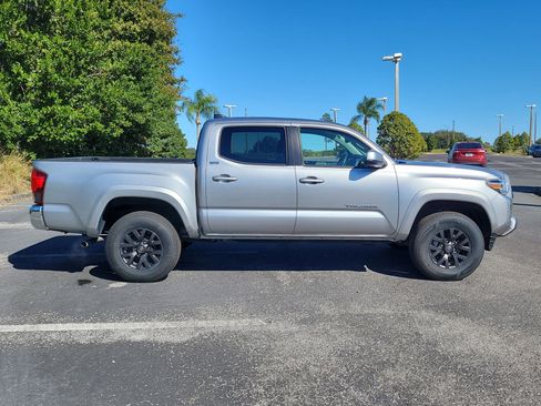 Certified 2023 Toyota Tacoma SR5 image 8