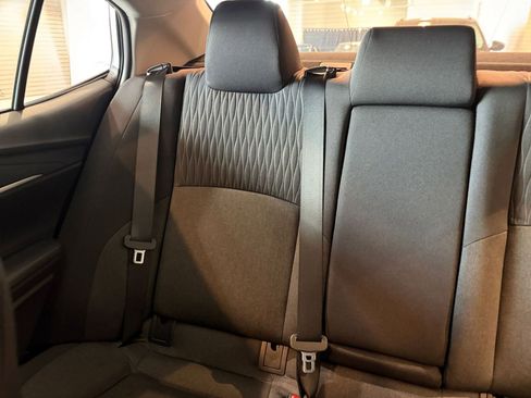 Used 2025 Toyota Camry LE image 38