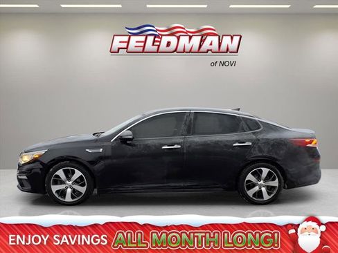 Used 2019 Kia Optima S w/ S Panoramic Sunroof Package image 2
