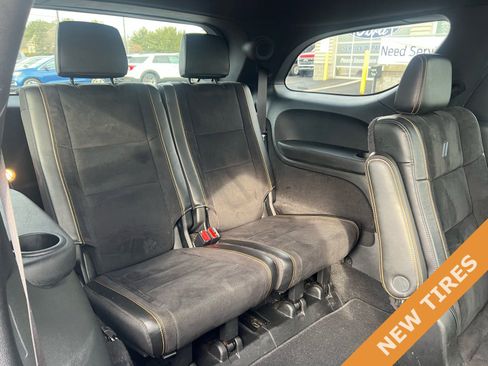 Used 2023 Dodge Durango R/T w/ Hemi Orange Plus Package image 12