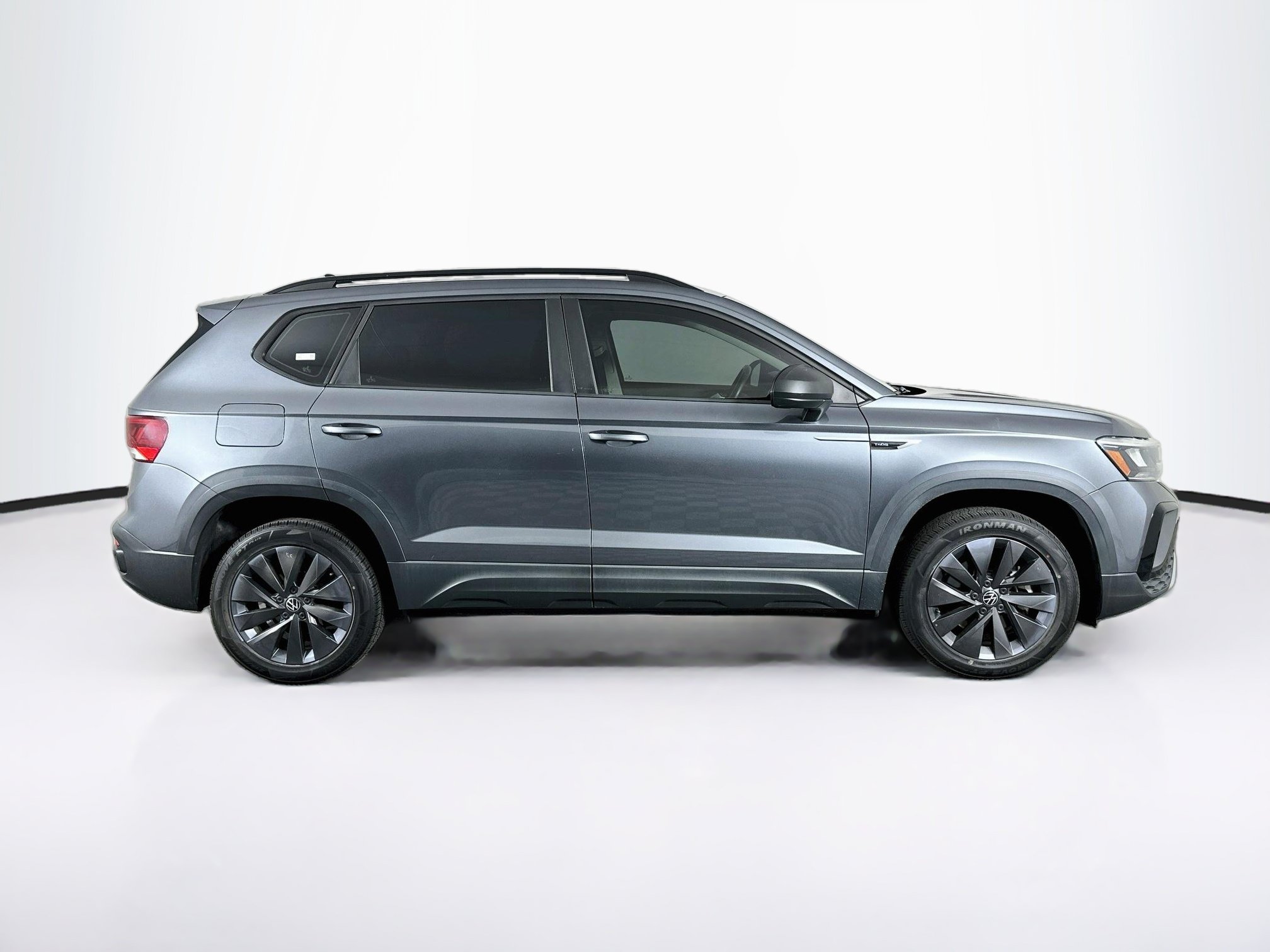 Used 2022 Volkswagen Taos S FWD image 10