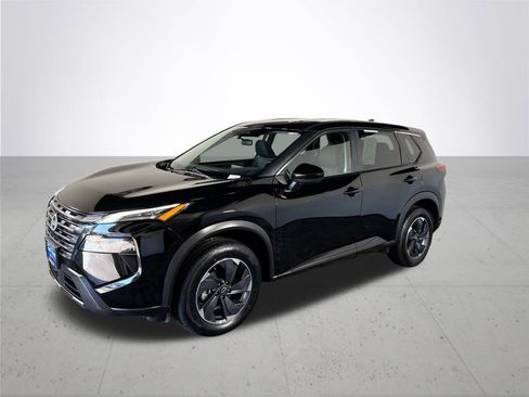 Used 2024 Nissan Rogue SV FWD image 2