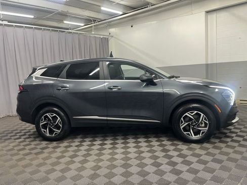 Certified 2024 Kia Sportage LX image 4