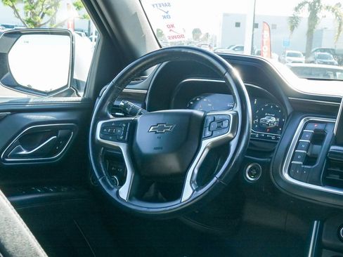 Used 2022 Chevrolet Tahoe Z71 w/ Z71 Off-Road Package image 14