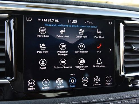 Used 2018 Chrysler Pacifica Limited w/ Advanced Safetytec Group FWD image 17
