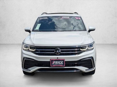 Used 2023 Volkswagen Tiguan SEL R-Line AWD/4WD image 2