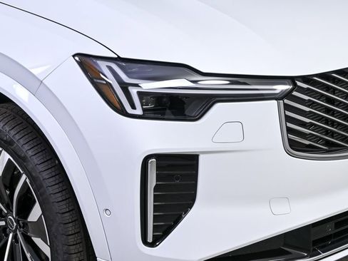 New 2026 Volvo XC90 B6 Ultra w/ Protection Package AWD/4WD image 39