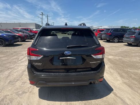 Used 2024 Subaru Forester Premium AWD/4WD image 13