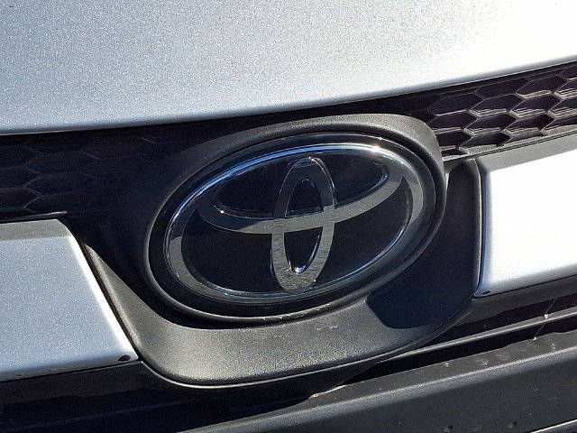 Used 2026 Toyota Corolla LE FWD image 27