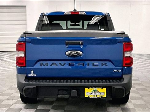 Used 2024 Ford Maverick Lariat w/ Black Appearance Package image 4
