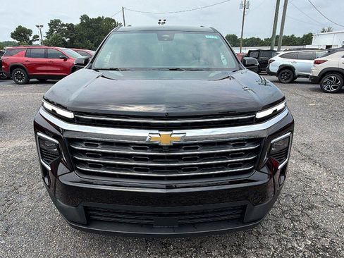 New 2026 Chevrolet Traverse LT FWD image 2