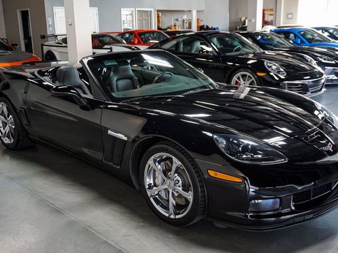 Used 2011 Chevrolet Corvette Grand Sport w/ Preferred Equipment Group image 35