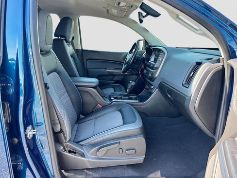 Used 2019 Chevrolet Colorado Z71 image 30