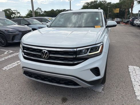 Certified 2023 Volkswagen Atlas SE FWD image 28