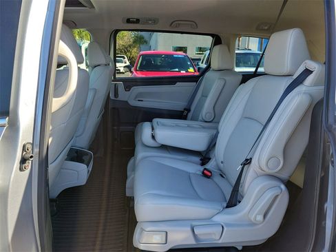 Certified 2026 Honda Odyssey EX-L image 14