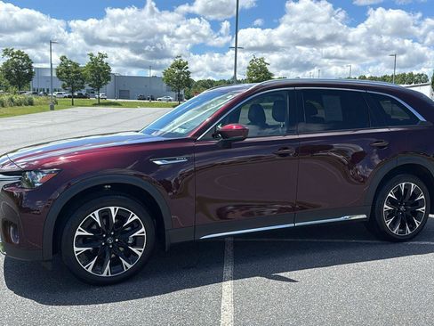 Certified 2025 MAZDA CX-90 Plug-In Hybrid w/ Premium Plus AWD/4WD image 13