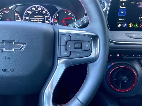 Used 2025 Chevrolet Blazer RS image 17