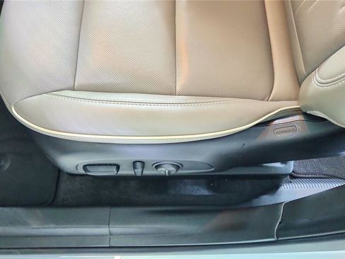 Used 2024 Buick Envista Avenir image 17