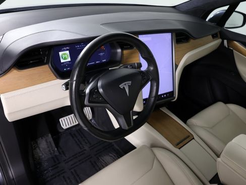 Used 2019 Tesla Model X Performance image 22